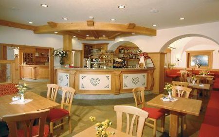 Hotel Italia Baselga di Pinè Екстериор снимка